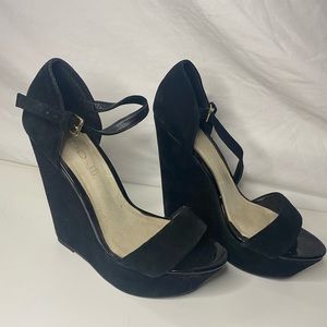 Black 4” heels